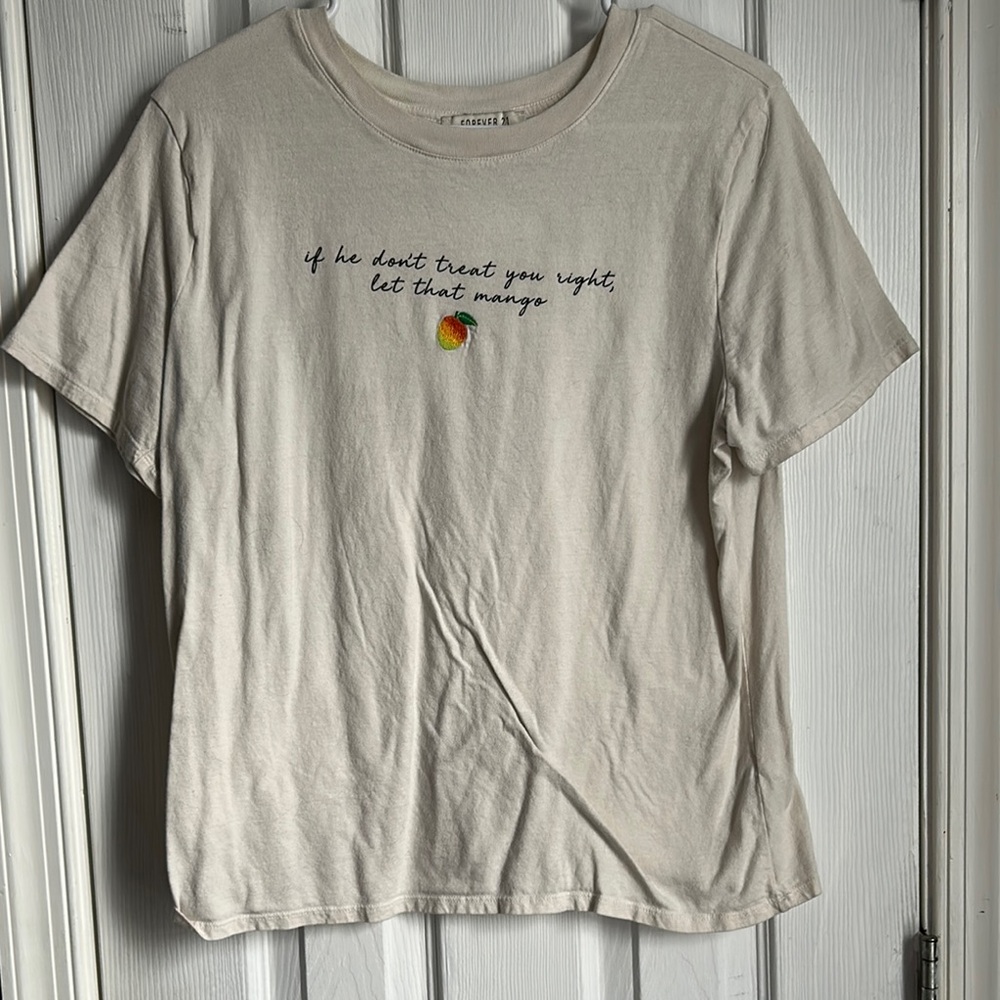 Forever 21 Cream Relaxed Fit Short Sleeve T-Shirt